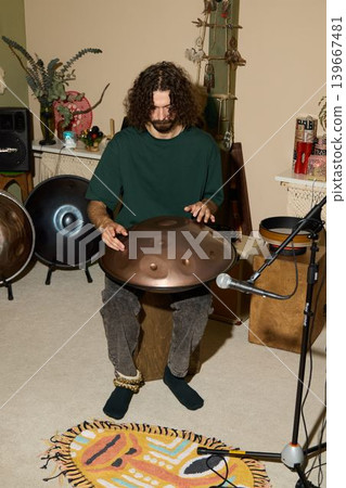 Closeup of hands demonstrating handpan skills and precision 139667481