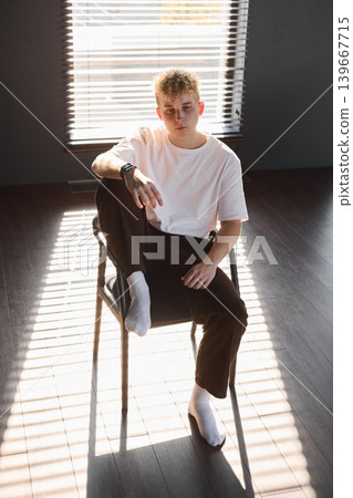 Clean background highlights model with professional and adaptable look Clean background highlights model with professional and adaptable look 139667715