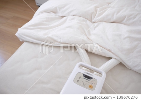 Futon dryer 139670276