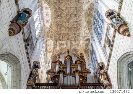 Cathedral Saint Jean, Joigny, Yonne, France Cathedral Saint Jean, Joigny, Yonne, France 139671482