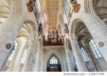 Cathedral Saint Jean, Joigny, Yonne, France Cathedral Saint Jean, Joigny, Yonne, France 139671499