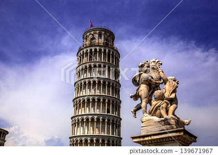 Leaning Tower of Pisa, tuscany, Italy Leaning Tower of Pisa, tuscany, Italy 139671967