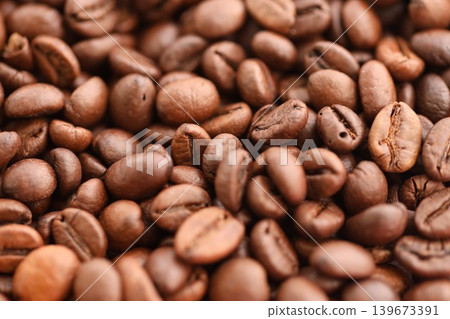 Coffee bean background, roast grain 139673391