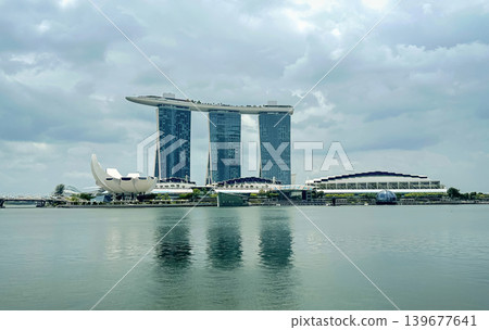 Panoramic view of Marina Bay Sands and the lotus-shaped ArtScience Museum building, Singapore skyline Panoramic view of Marina Bay Sands and the lotus-shaped ArtScience Museum building, Singapore skyline 139677641