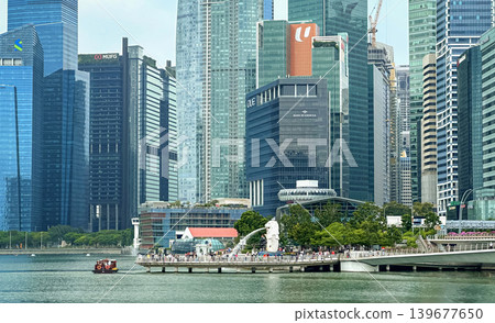 Panoramic view of Singapore from Marina Bay, a complete overview of modern skyscrapers, Singapore's iconic cityscape Panoramic view of Singapore from Marina Bay, a complete overview of modern skyscrapers, Singapore's iconic cityscape 139677650