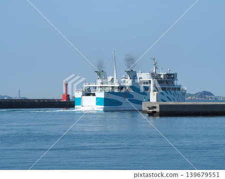 Departure scene of the Ise Bay Ferry Departure scene of the Ise Bay Ferry 139679551