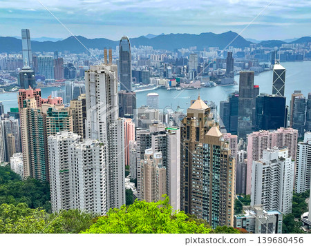 香港太平山頂的壯麗景色 香港太平山頂的壯麗景色 139680456