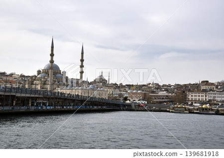 96043 Istanbul, Turkey: Galata Bridge from a Bosphorus Strait cruise ship 139681918