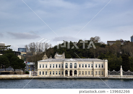 96054 Türkiye, Istanbul, Historical buildings viewed from a Bosphorus Strait cruise ship 96054 Türkiye, Istanbul, Historical buildings viewed from a Bosphorus Strait cruise ship 139682266
