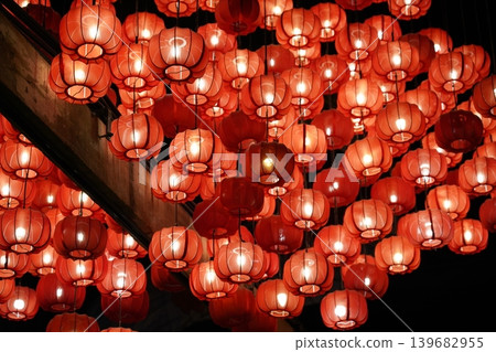 Vibrant Red Lanterns Illuminating a Festive Display Vibrant Red Lanterns Illuminating a Festive Display 139682955