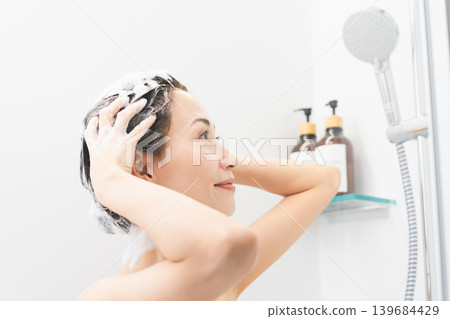 女人洗頭美容圖片 女人洗頭美容圖片 139684429