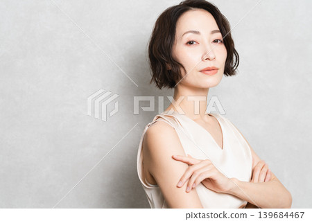 Posing short-haired woman beauty image 139684467