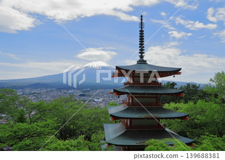 新倉富士淺間神社 新倉富士淺間神社 139688381