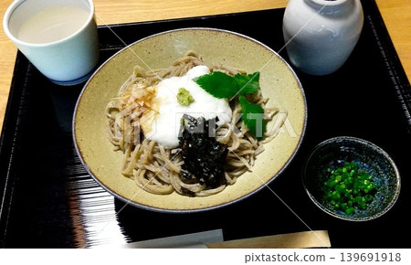 In the land of Izumo, where clouds rise... a delicious soba restaurant serving "Tororo Soba" (soba noodles with grated yam). In the land of Izumo, where clouds rise... a delicious soba restaurant serving "Tororo Soba" (soba noodles with grated yam). 139691918