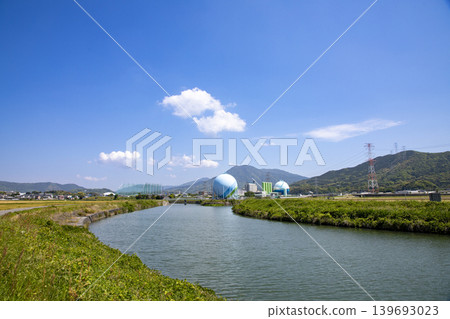 初夏時節霍曼河的景色 初夏時節霍曼河的景色 139693023