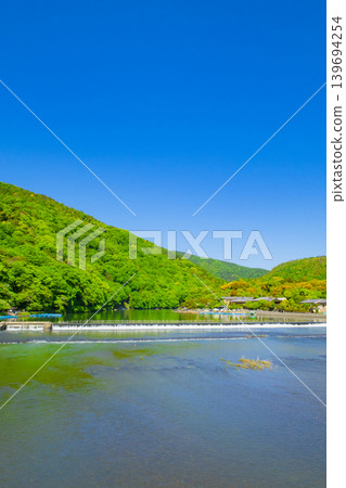 Fresh green Arashiyama 139694254