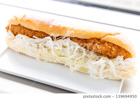 Delicious croquette sandwich Delicious croquette sandwich 139694950