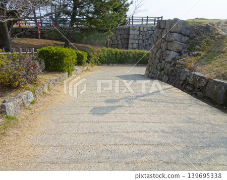 丸龜城（香川縣丸龜市） 139695338