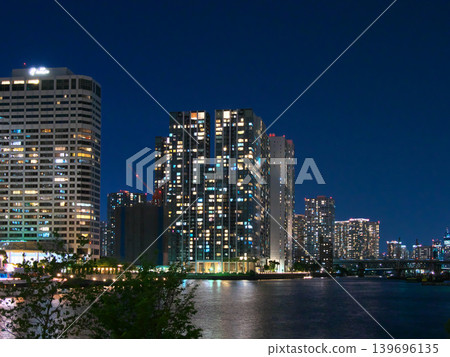 從品川碼頭橋眺望天王洲的夜景 - 城市景觀(2026年4月) 從品川碼頭橋眺望天王洲的夜景 - 城市景觀(2026年4月) 139696135