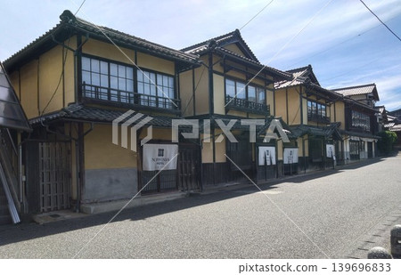 Hotel Hotel 139696833
