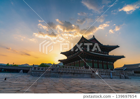 Seoul, South Korea - May. 14, 2026 : Majestic Geunjeongjeon Hall in Gyeongbokgung Palace illuminated by the golden hour sunset light, Seoul, South Korea Seoul, South Korea - May. 14, 2026 : Majestic Geunjeongjeon Hall in Gyeongbokgung Palace illuminated by the golden hour sunset light, Seoul, South Korea 139697654