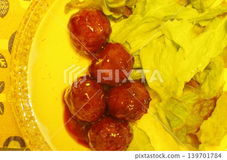 Delicious meatballs Delicious meatballs 139701784