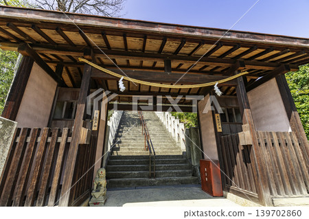 岡山縣岡山市國神社瑞神門三門區域 139702860
