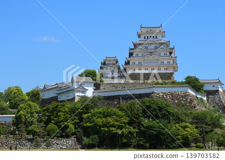 ◇Himeji Castle / From Sakuramon Gate to San-no-maru Plaza (Himeji City, Hyogo Prefecture) ◇Himeji Castle / From Sakuramon Gate to San-no-maru Plaza (Himeji City, Hyogo Prefecture) 139703582