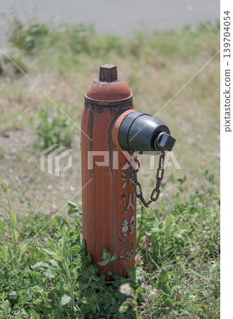 Fire hydrant, fire prevention hydrant, outdoor, Japan, grassy area, disaster prevention equipment, infrastructure, red, rust background Fire hydrant, fire prevention hydrant, outdoor, Japan, grassy area, disaster prevention equipment, infrastructure, red, rust background 139704054