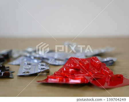 drug drug 139704249