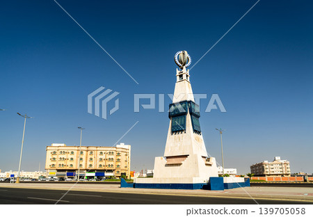 Modern monument on King Abdulaziz Road in Yanbu Modern monument on King Abdulaziz Road in Yanbu 139705058