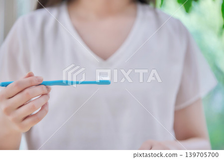 Dental care for women in their 20s Dental care for women in their 20s 139705700