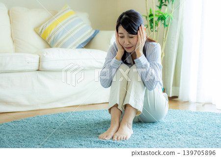 女性憂鬱症之家 139705896