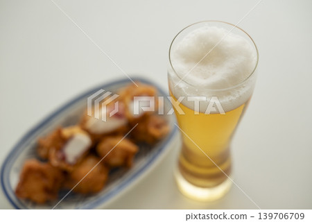 絕佳搭配：啤酒與炸章魚 139706709