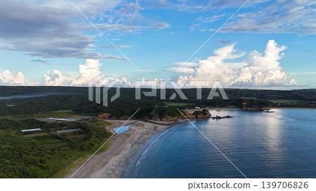 火山爆發發生的沿海地區 火山爆發發生的沿海地區 139706826