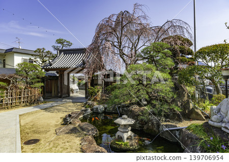 岡山縣岡山市成福寺正門附近 139706954