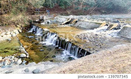 The clear waters of the Inunaki River and spots for playing in the river The clear waters of the Inunaki River and spots for playing in the river 139707345