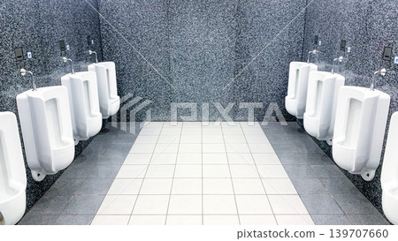 High-performance and clean toilets in Japan High-performance and clean toilets in Japan 139707660