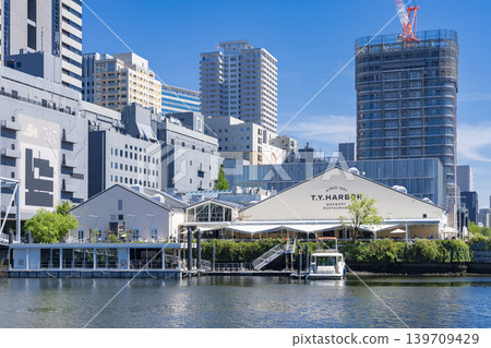 Scenery along the Tennozu Isle Canal 139709429