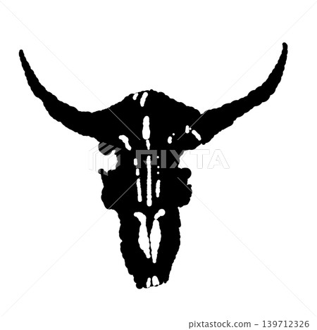 手繪單色牛頭骨插圖 - 以黑色為底色的水牛頭骨設計。 139712326