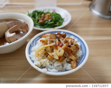 Braised pork on rice Braised pork on rice 139712857