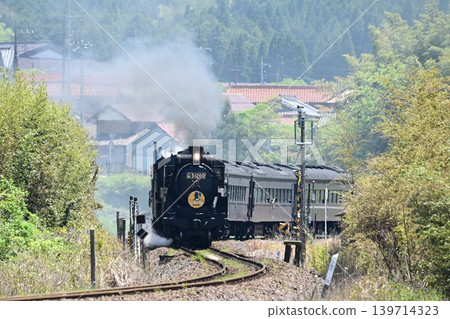 SL Yamaguchi JR Yamaguchi Line shooting spot Tokusanaka S curve SL Yamaguchi JR Yamaguchi Line shooting spot Tokusanaka S curve 139714323