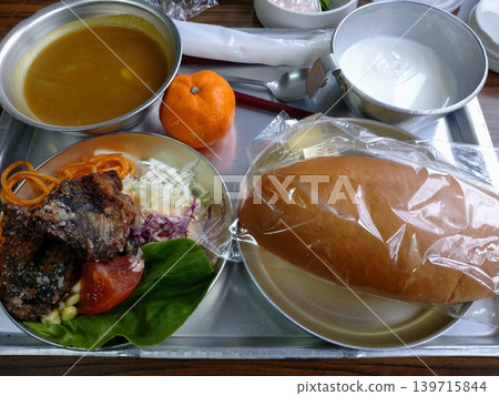 昔日的學校午餐 昔日的學校午餐 139715844