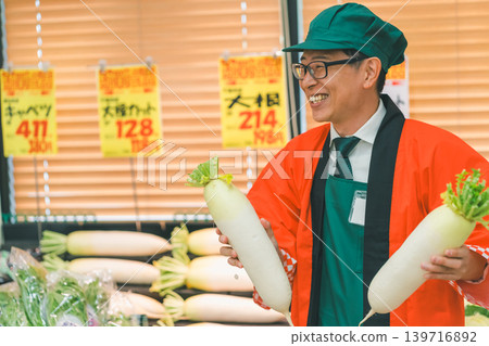 超級市場 超市 店員 139716892