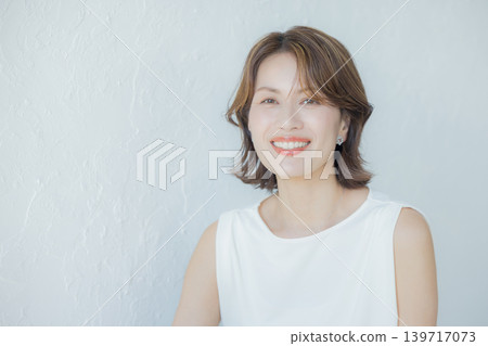 40多歲的女性 139717073