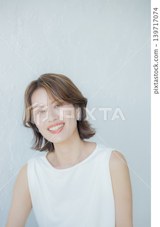 40多歲的女性 40多歲的女性 139717074