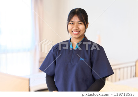 Foreign caregivers working in Japanese nursing care facilities Foreign caregivers working in Japanese nursing care facilities 139718553