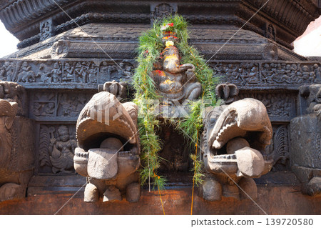 Wooden chariot at the Mahabaleshwar Temple, Gokarna Wooden chariot at the Mahabaleshwar Temple, Gokarna 139720580