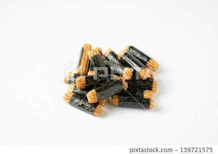 White background and seaweed-wrapped rice crackers White background and seaweed-wrapped rice crackers 139721575