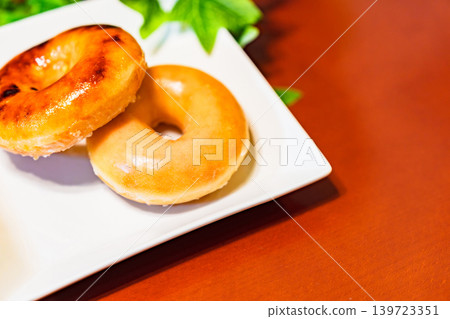 Donuts are a calorie-heavy, guilty-of-luck sweet treat [associated with diabetes]. 139723351